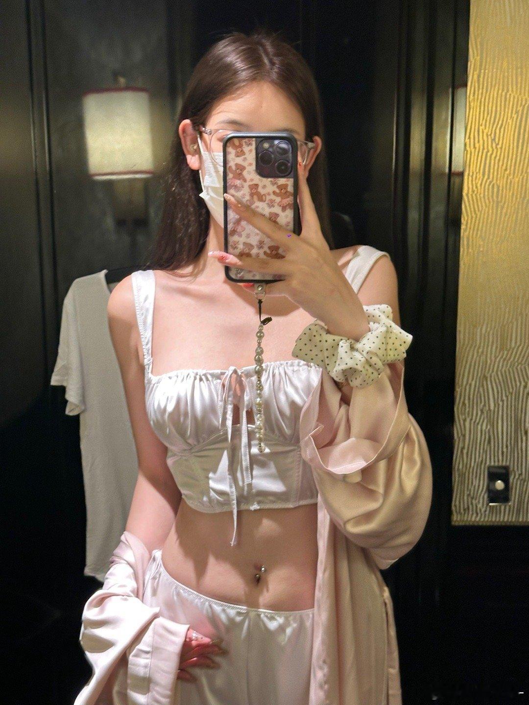 很开心的最近！！ ​​​