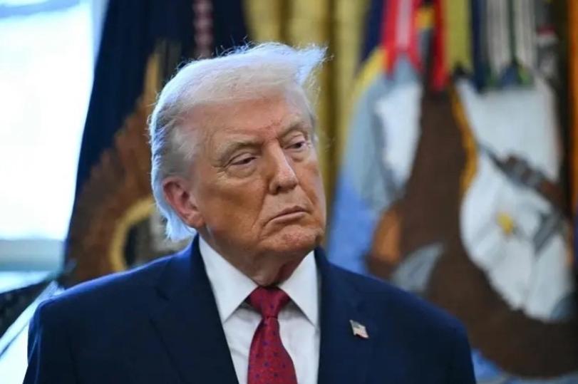 第89波打击太狠了！100枚重型导弹从天而降，攻击型无人机及200枚火箭弹齐发，