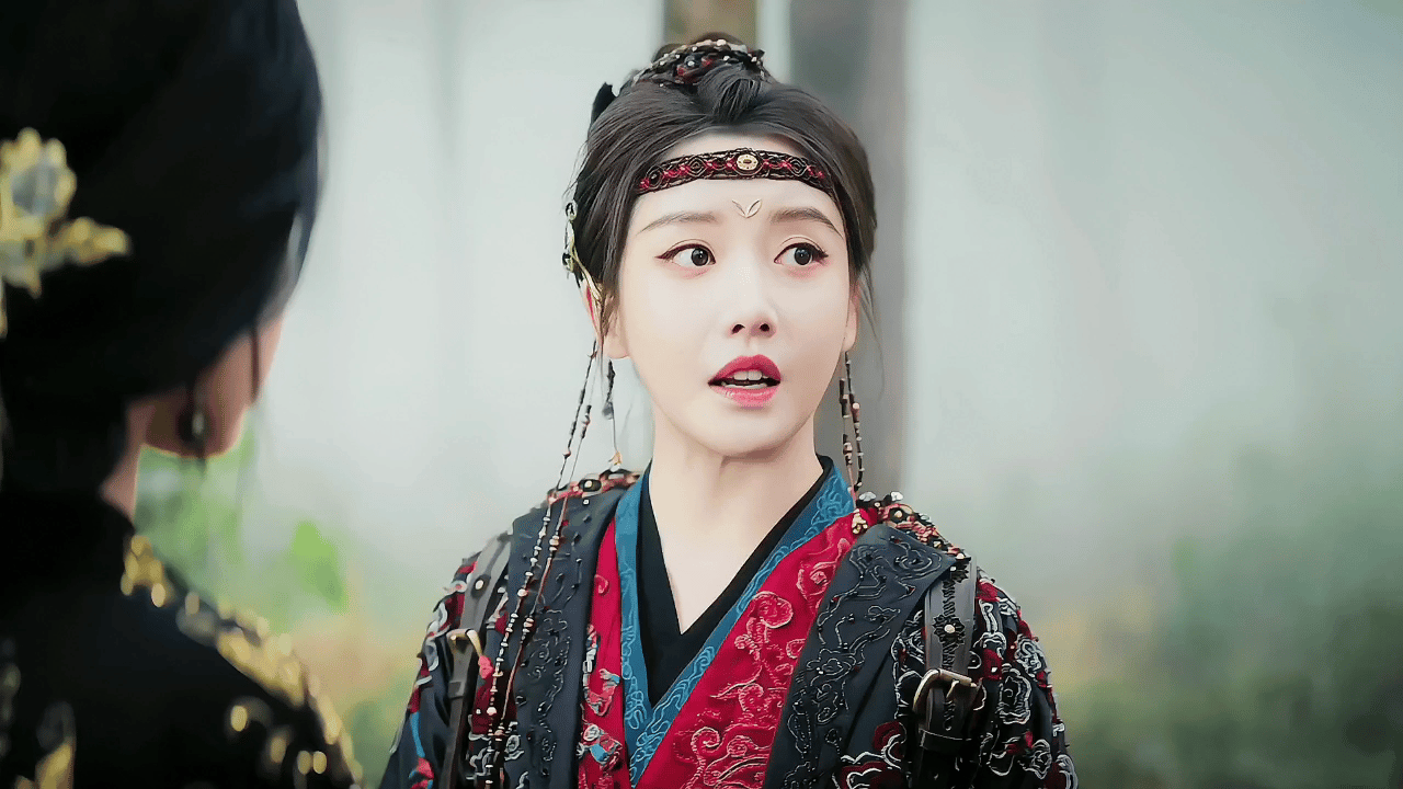 姜贞羽演的司封脸是少女魂是老登司封这个角色的反差感真的被姜贞羽拿捏住了！外表是清