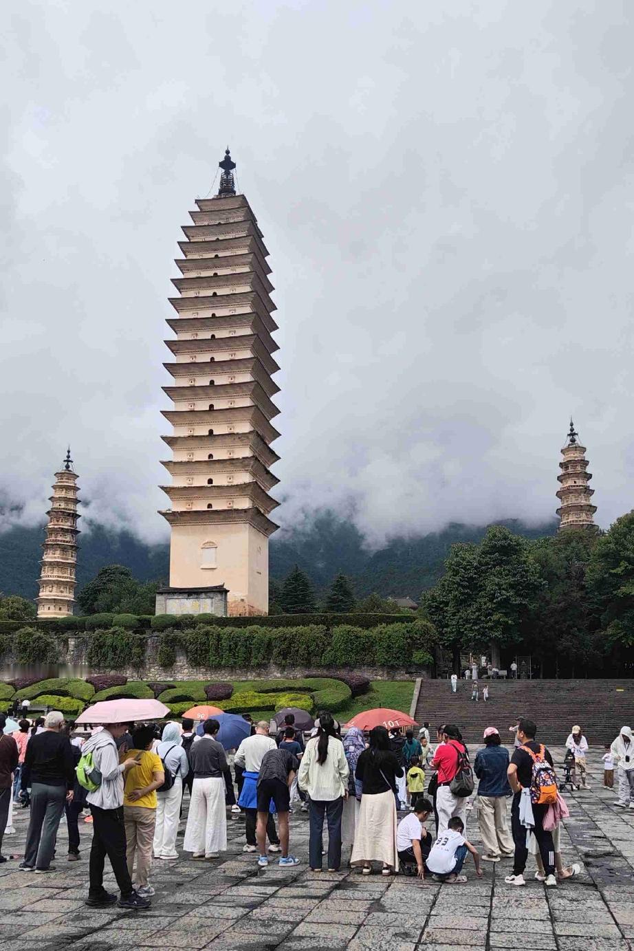 我的今日状态：🏝️旅行度假
我这里的天气：🌈雨过天晴