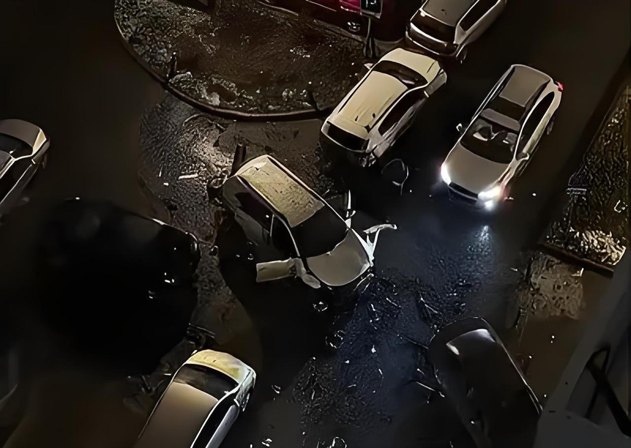 警报拉响！俄中将莫斯科被炸身亡，3大危险信号致命，俄乌冲突彻底变天！
 
莫斯科