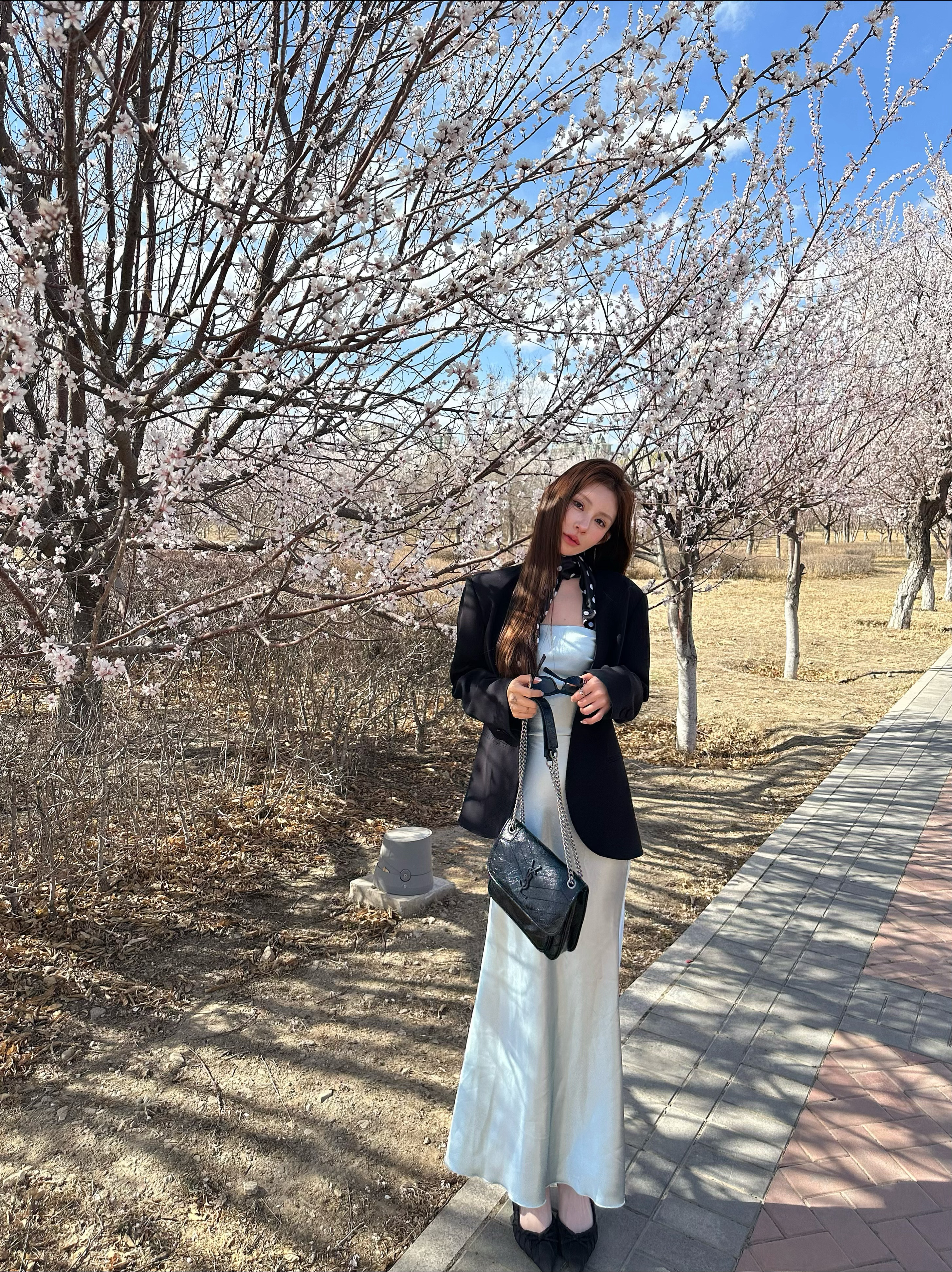 杳杳春来时🌸日常分享OOTD 包头