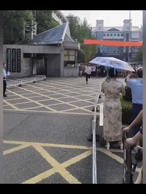 考试完真的很激动了