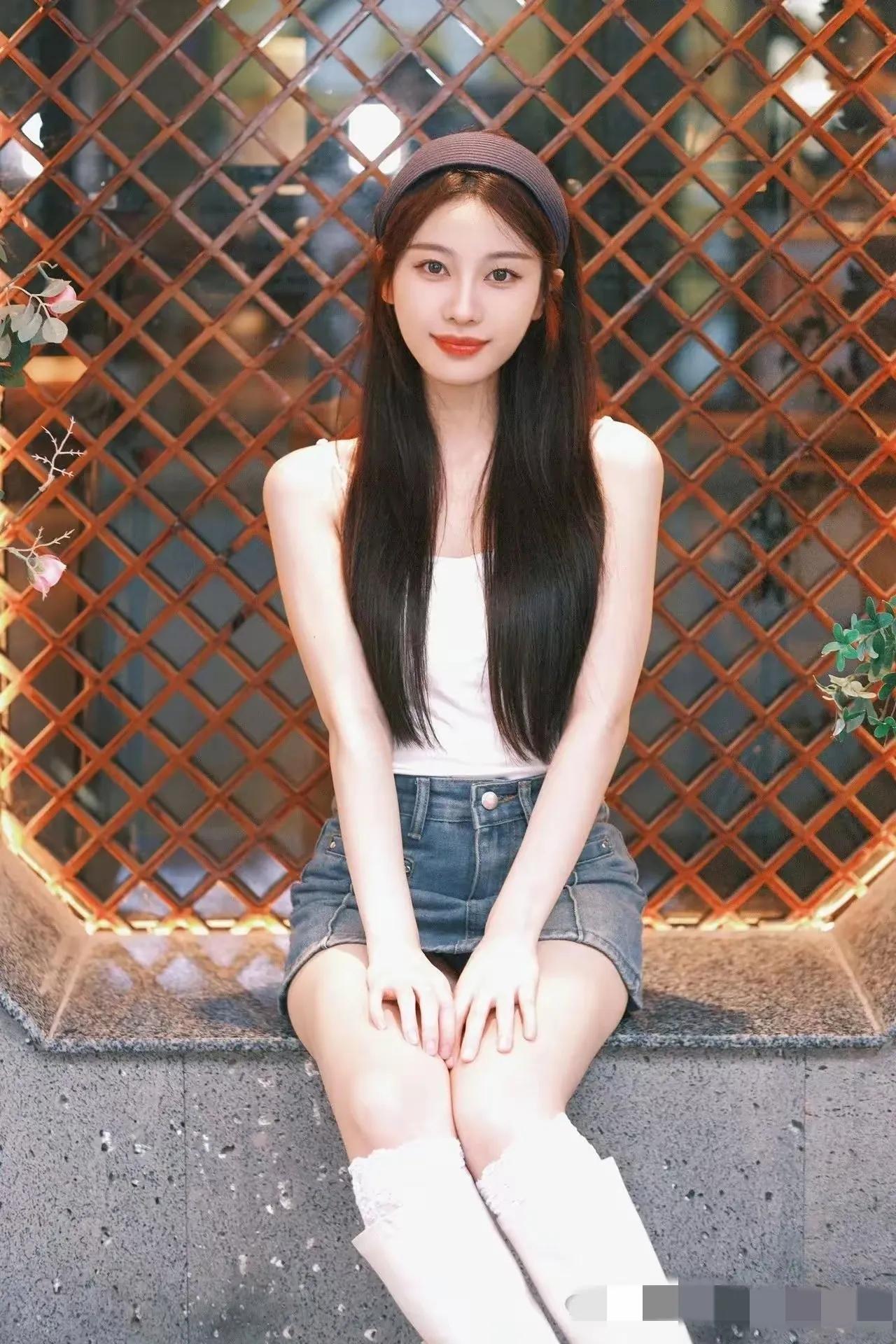 冬天到了，你们最喜欢那一天，我喜欢你每一天#分享美女＃# #分享大美女照片# #