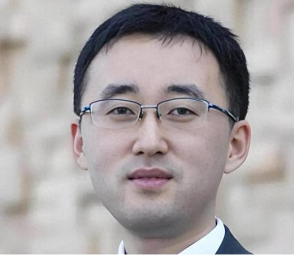 “中国活该被日军欺辱，中国就应该被日本多占领几年！”“郑州大暴雨是报应！活该被淹