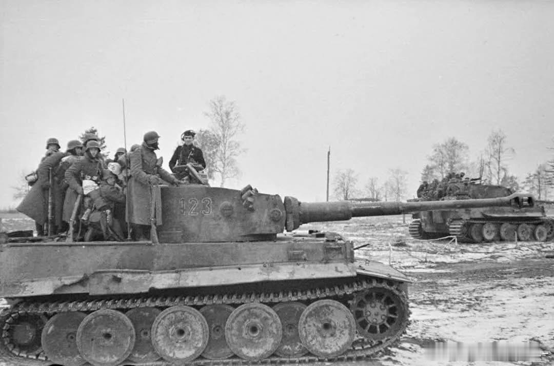 集结中的505营老虎们，摄于1944年2月的科尔松-切尔卡瑟地区