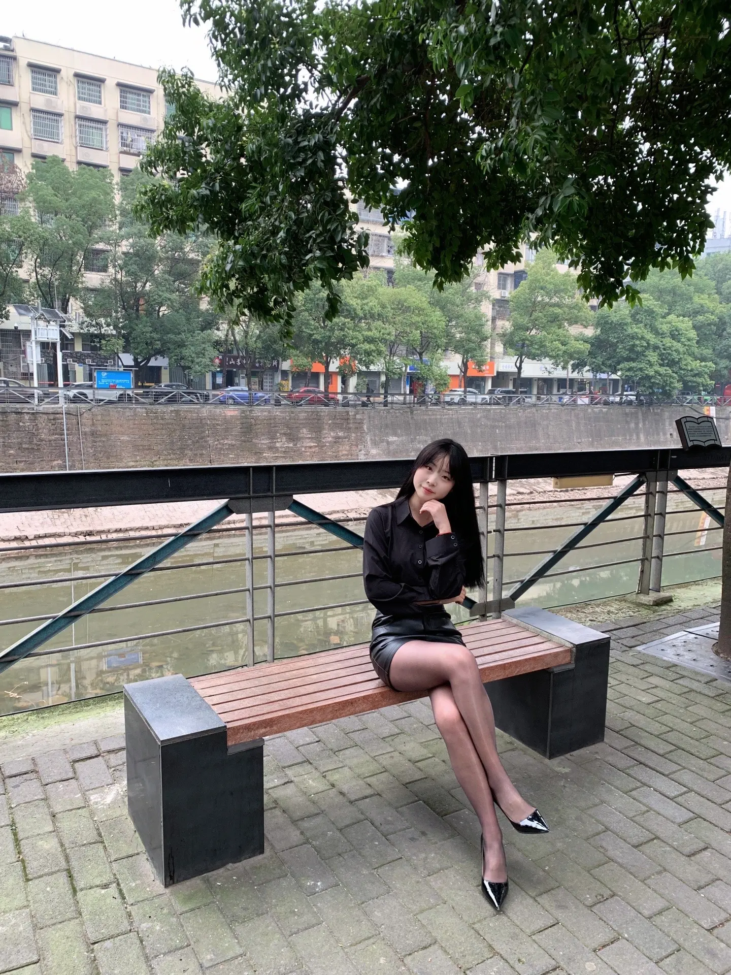 人不能天真一辈子，那我就天真两辈子