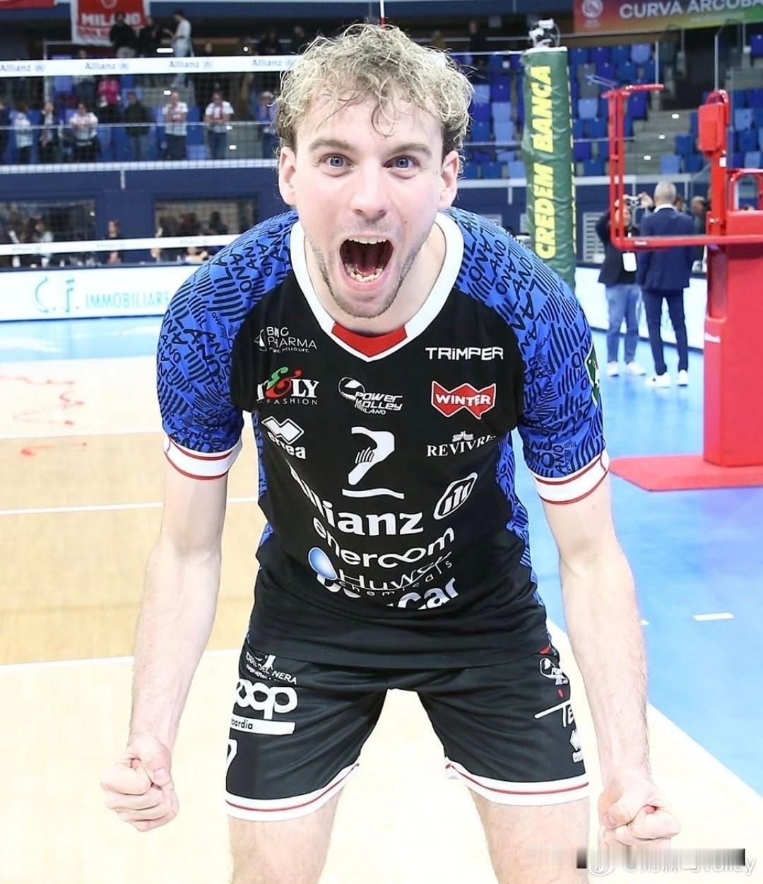 意超豪门佩鲁贾瞄准比利时名将雷格斯。

外媒曝佩鲁贾提供给雷格斯一份从下赛季开始