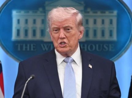 美军最近这场营救，最绝的不是特种兵如何天降，而是美国空军竟然把自己飞行员藏身处的