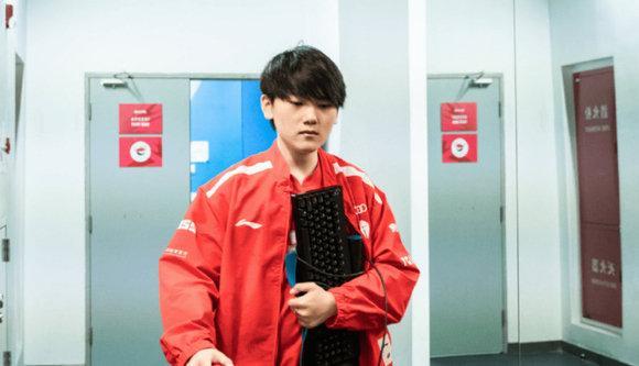#英雄联盟# #英雄联盟S14# MSI的版本这么适合TES，万一TES进不去怎