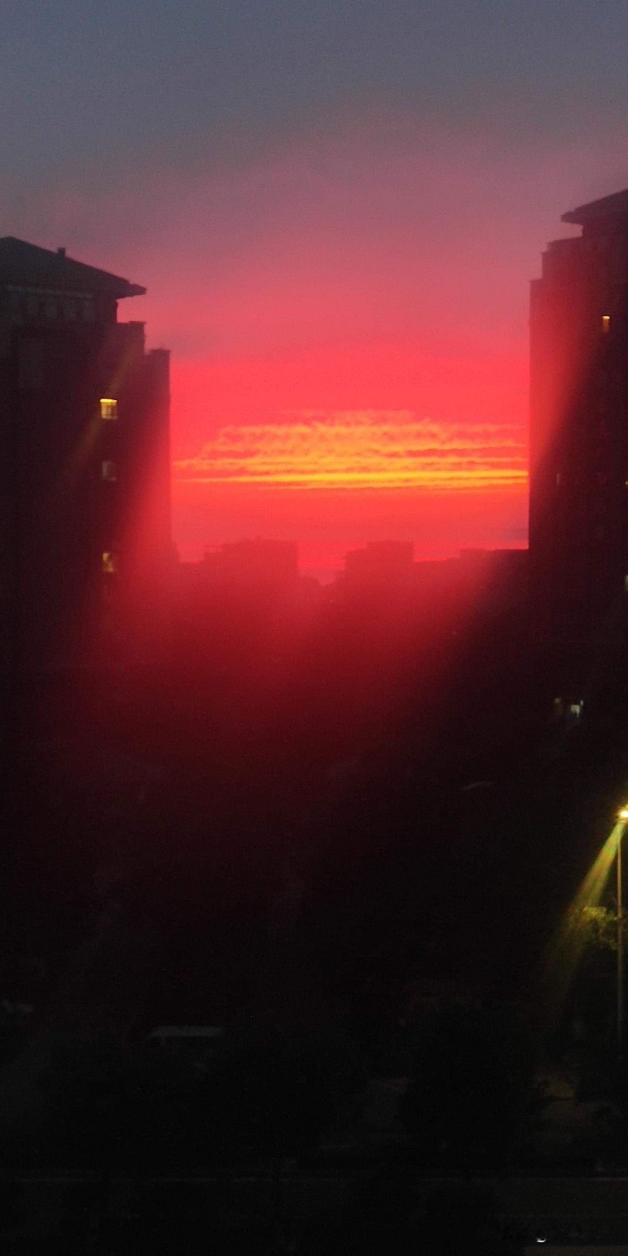 应该说基本上是这样，取决于别人的看法和评价，不是靠自己去说自己如何如何好，王婆卖