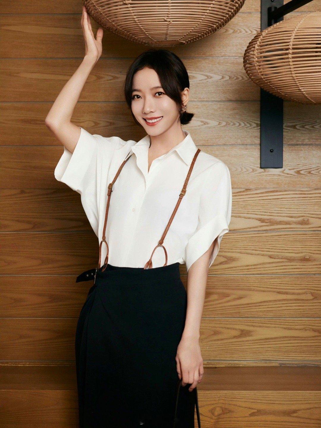 王珞丹宋茜王子文狂花故事梗概 电视剧《狂花》开机倒计时，看到新剧的故事梗概，已经