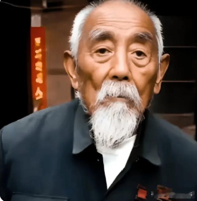 我的长寿源于曾经击败的敌人——日本鬼子，这都是我积德的结果！于德元老英雄如是说。