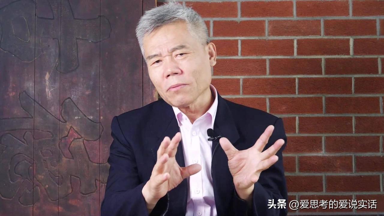 网上有人说：“司马南是底层民众的代言人，如果司马南能重回互联网，对大多数底层民众