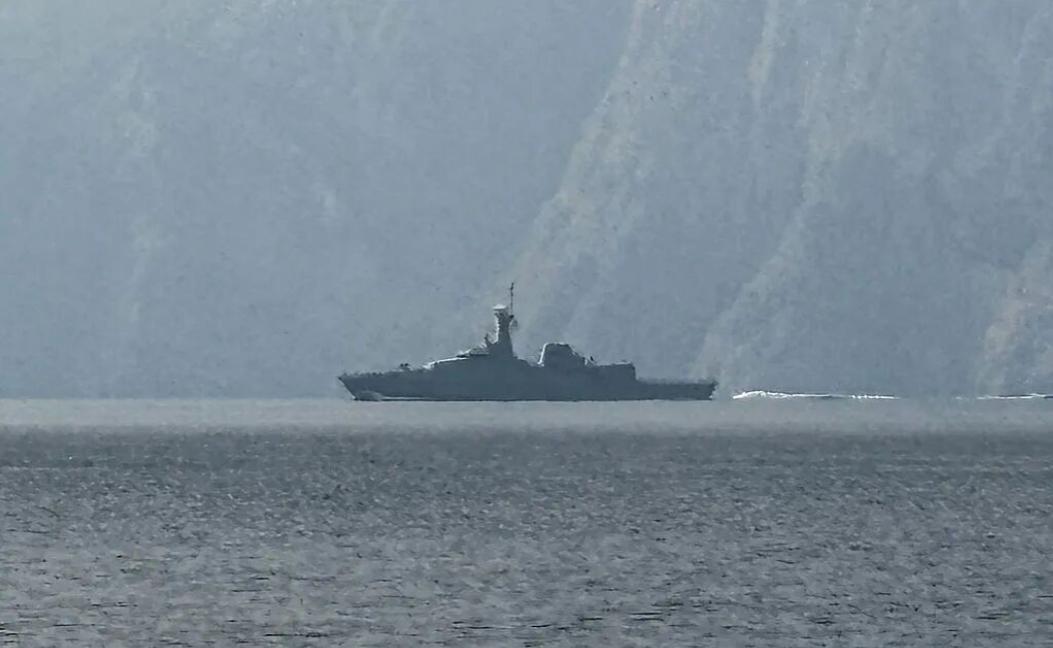 伊朗证明 
美军基地可以打，
美军航母可以打，
美国大使馆可以打，
美国飞机可以