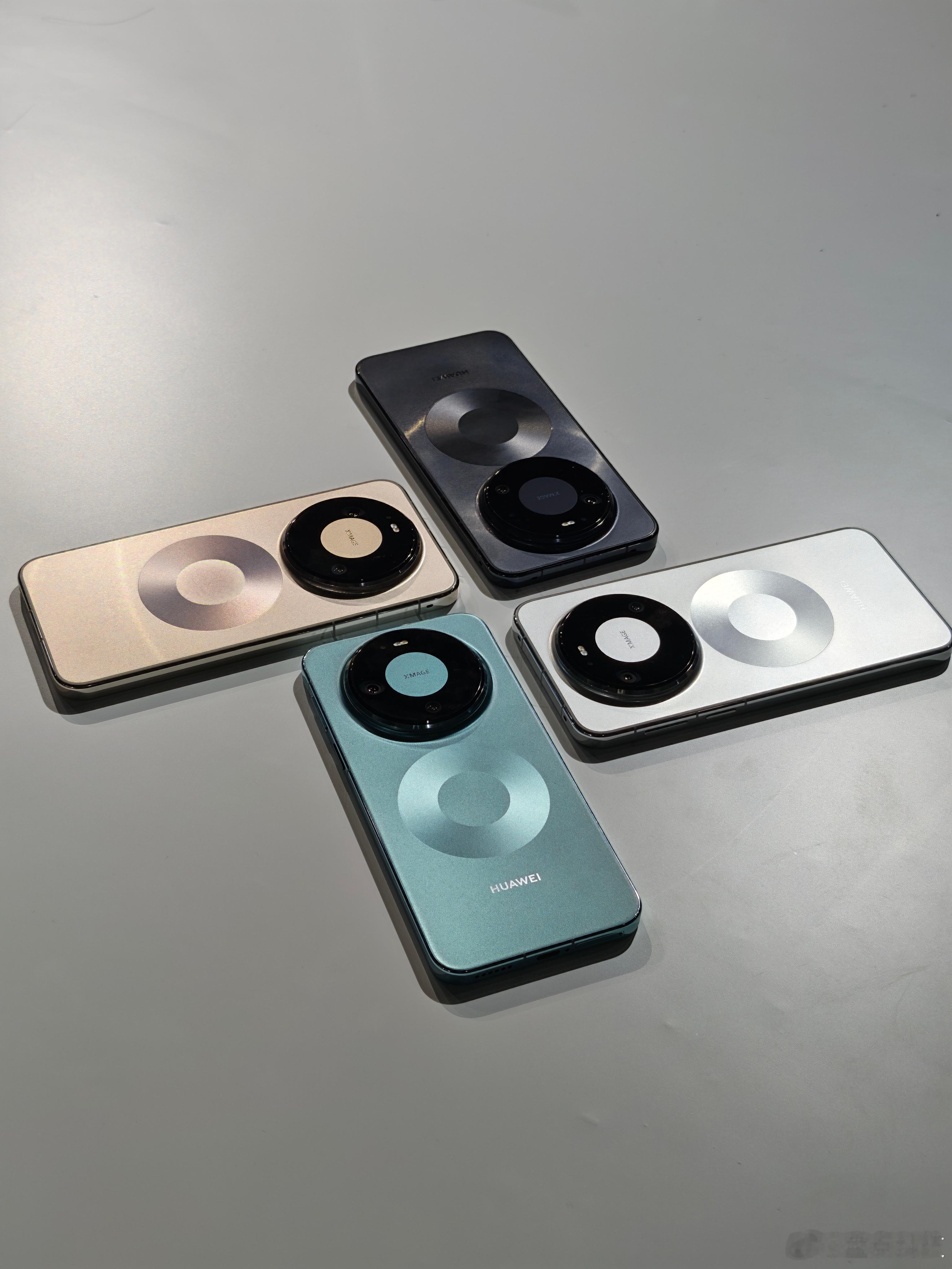 华为Mate80系列全新设计，奥利奥设计回归，却让大家百看不厌，怎么做到的？华为