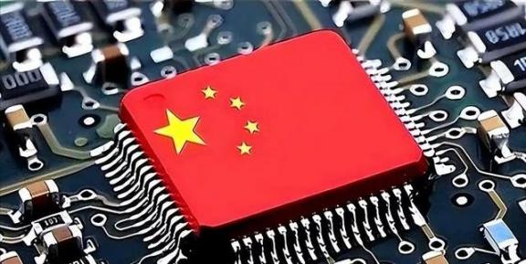 中国取消2550亿订单，光刻机已经“停工”，美国芯片公司开始着急：芯片还能卖给谁