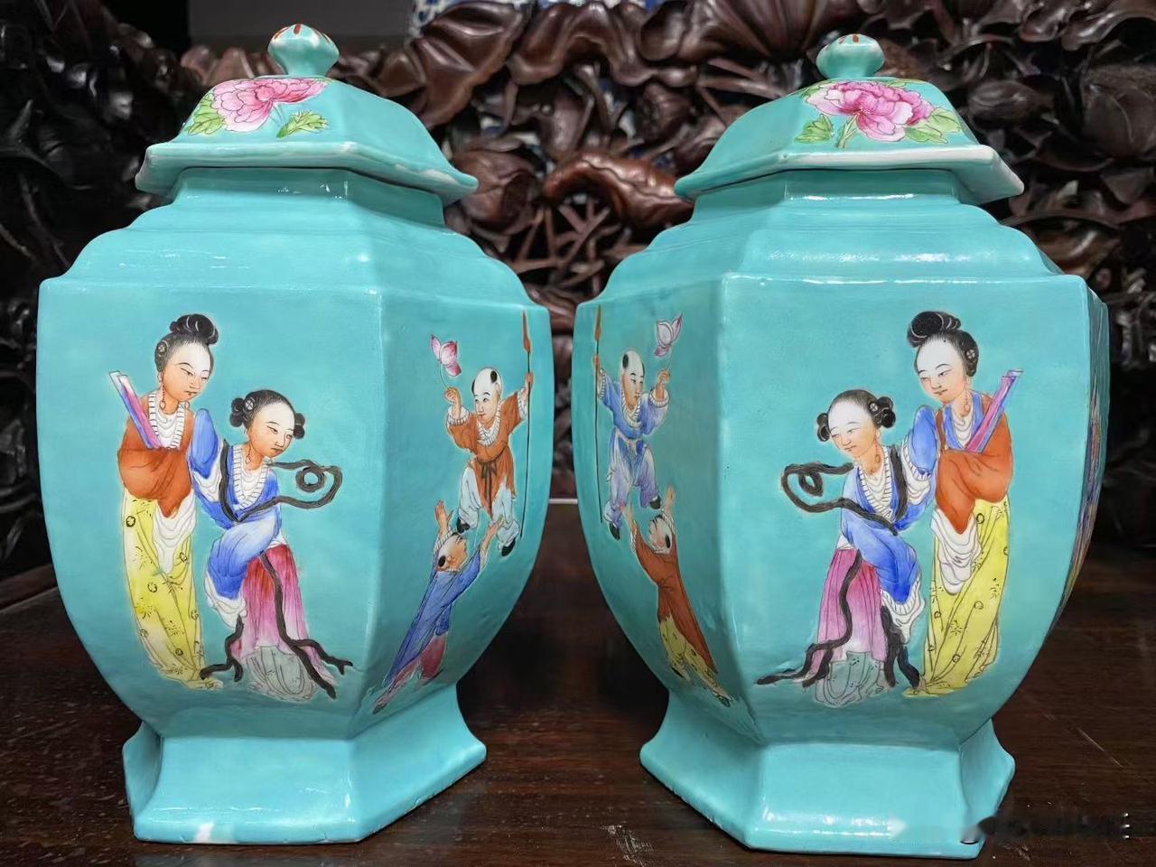 民国仿乾隆·六方仕女茶叶罐成对

成对，即是圆满。而六方成对，更是圆满中的圆满。