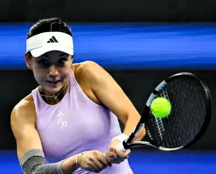 王美人欣瑜再一次惨遭首轮游！

WTA500东京站首轮，替补进入正赛的王欣瑜刚刚