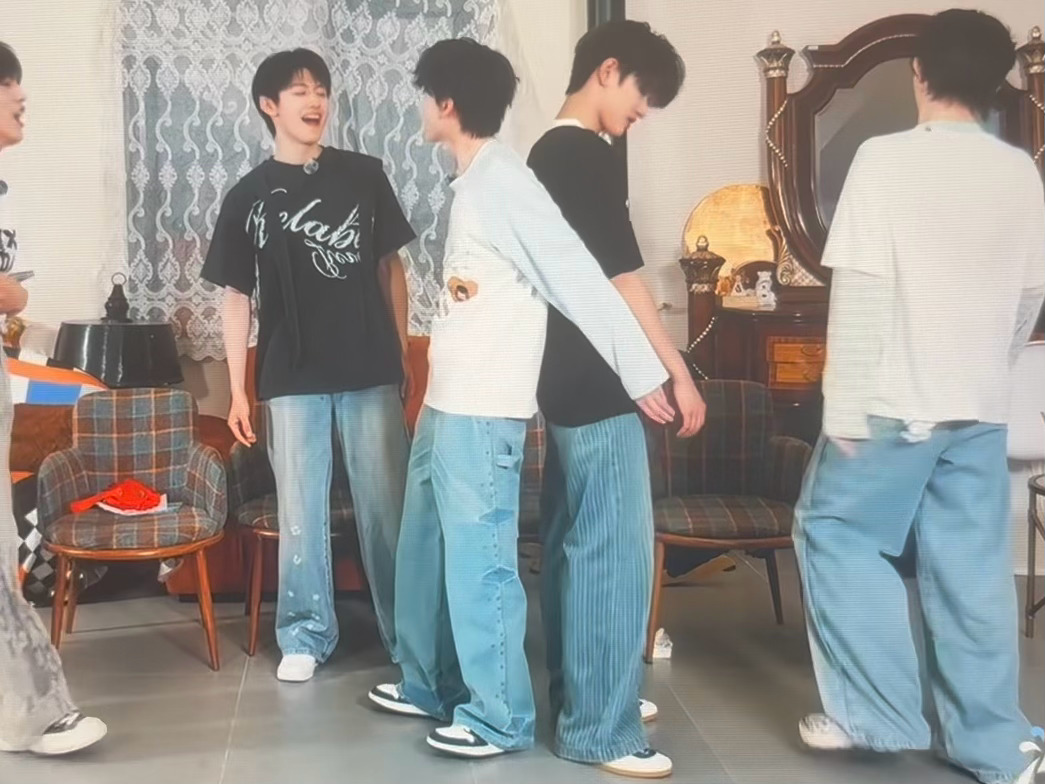 我嗑哭了呀 ​​​