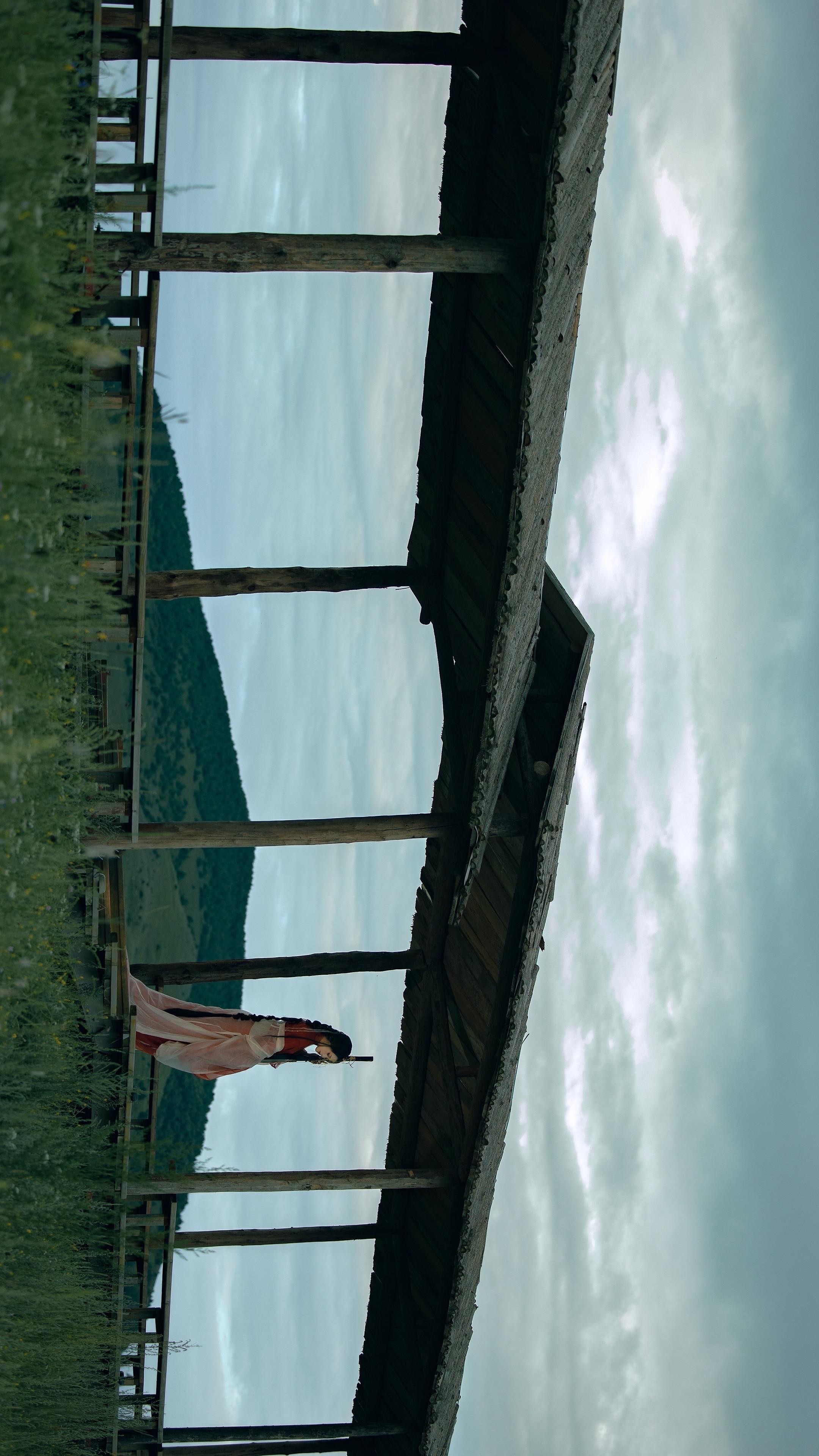 命运的红线一旦断了，就再也连不上了。