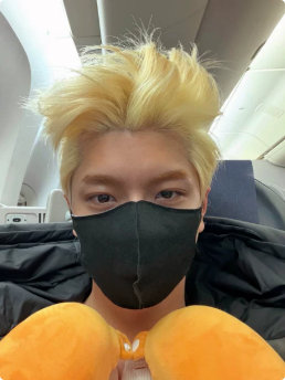 林一新年金发林一金发自拍 林一金发自拍 