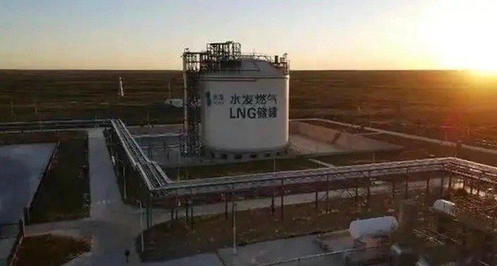 水发燃气(603318)公告：4月20日至28日7个交易日内6涨停，累计涨78.