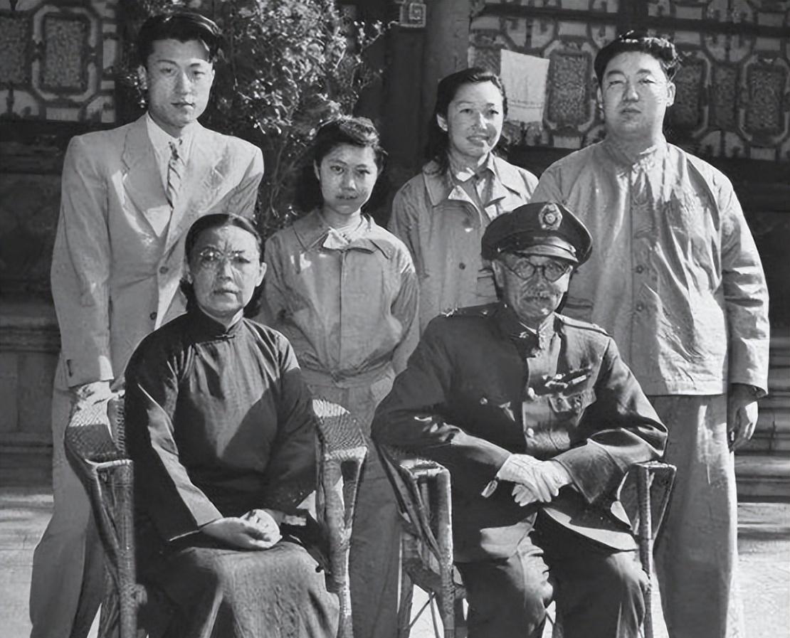 太原解放前夕，阎锡山弃“五姑娘”而逃，绝命电报藏着多少隐情？

1949年4月，