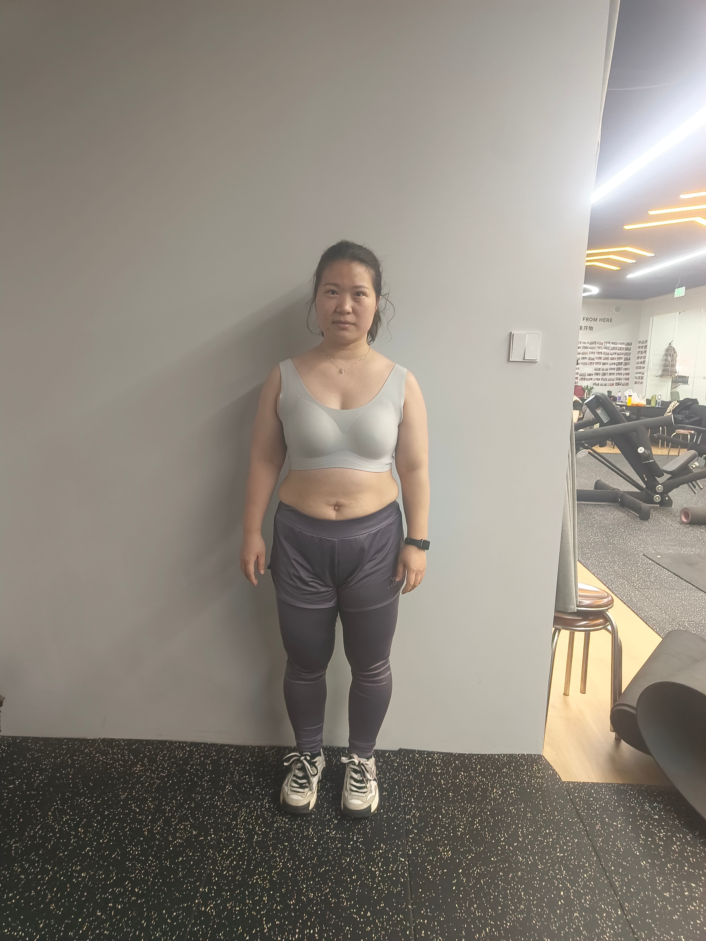 武汉减肥 武汉崔壮减肥班柒月美妈孙芬芬，身高155，体重127斤-104斤，体脂