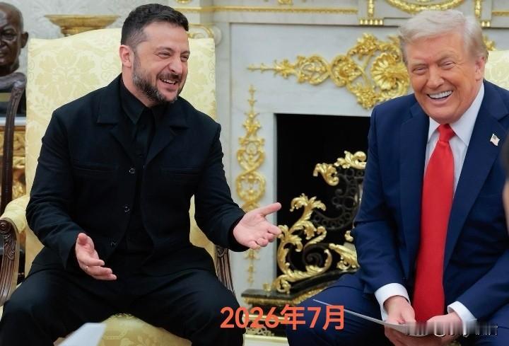 时隔不到一年半，泽连斯基再次访问白宫，场面反差一目了然。
一年前，双方在媒体面前