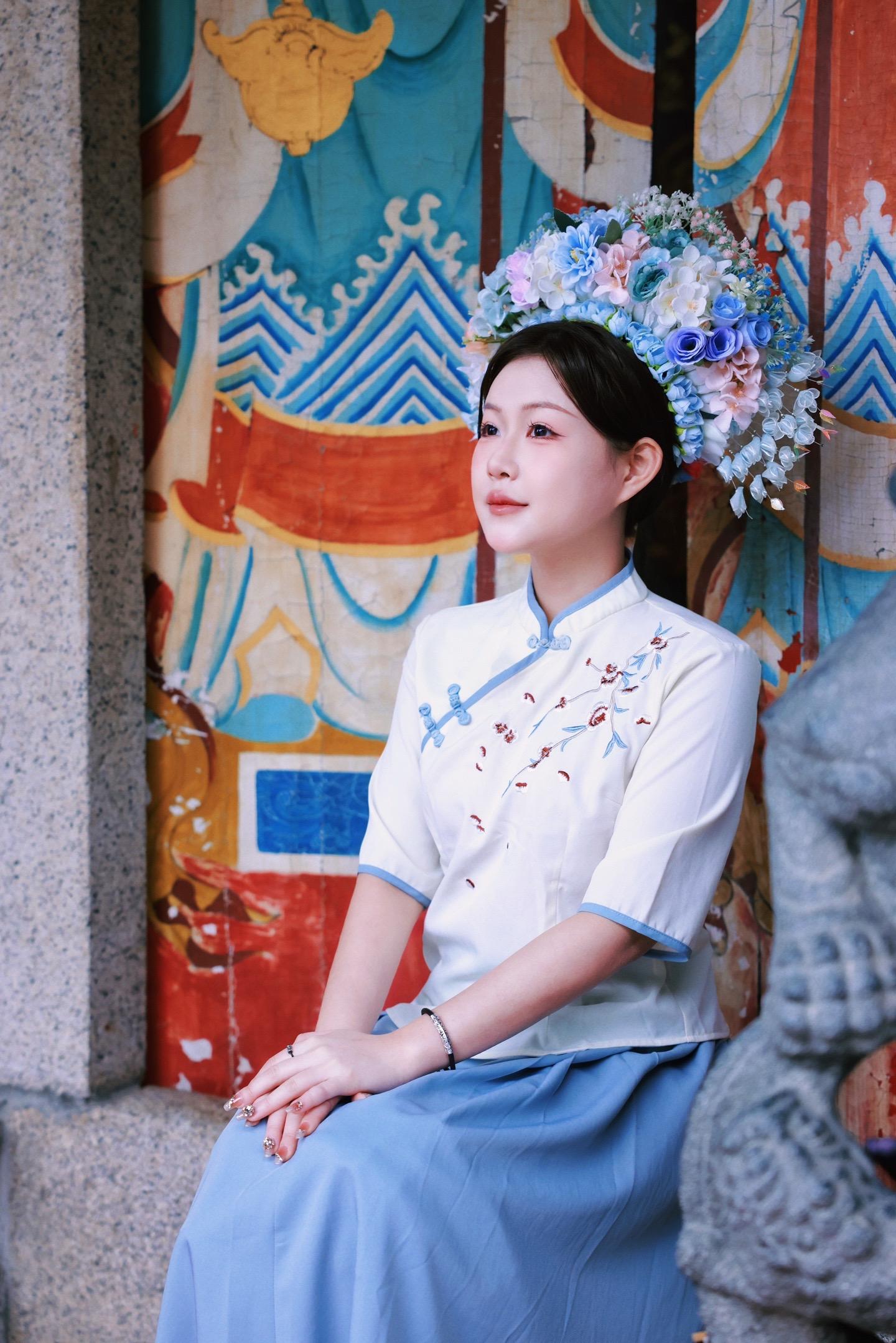 头戴簪花  一路繁花