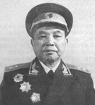1953年，西康军区司令员刘忠回了一趟老家，本是探望多年未见的老母亲，却没想到在