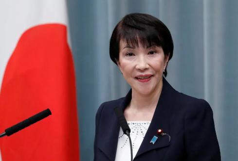 日本万万没想到，高市的愚蠢行为居然帮中国解决了两大问题。第一个，帮所有国人再次唤