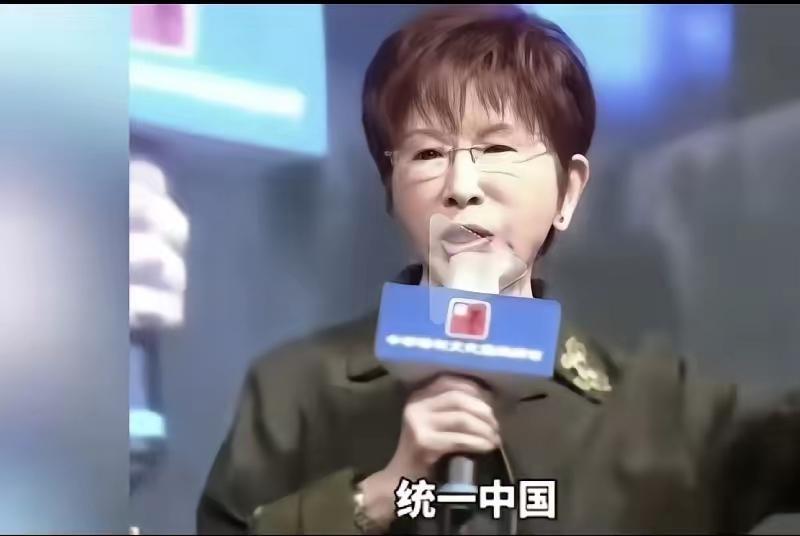 洪秀柱说：过去，我们说“反攻大陆”，目的是什么？有人回答：国家统一。洪秀柱说：如