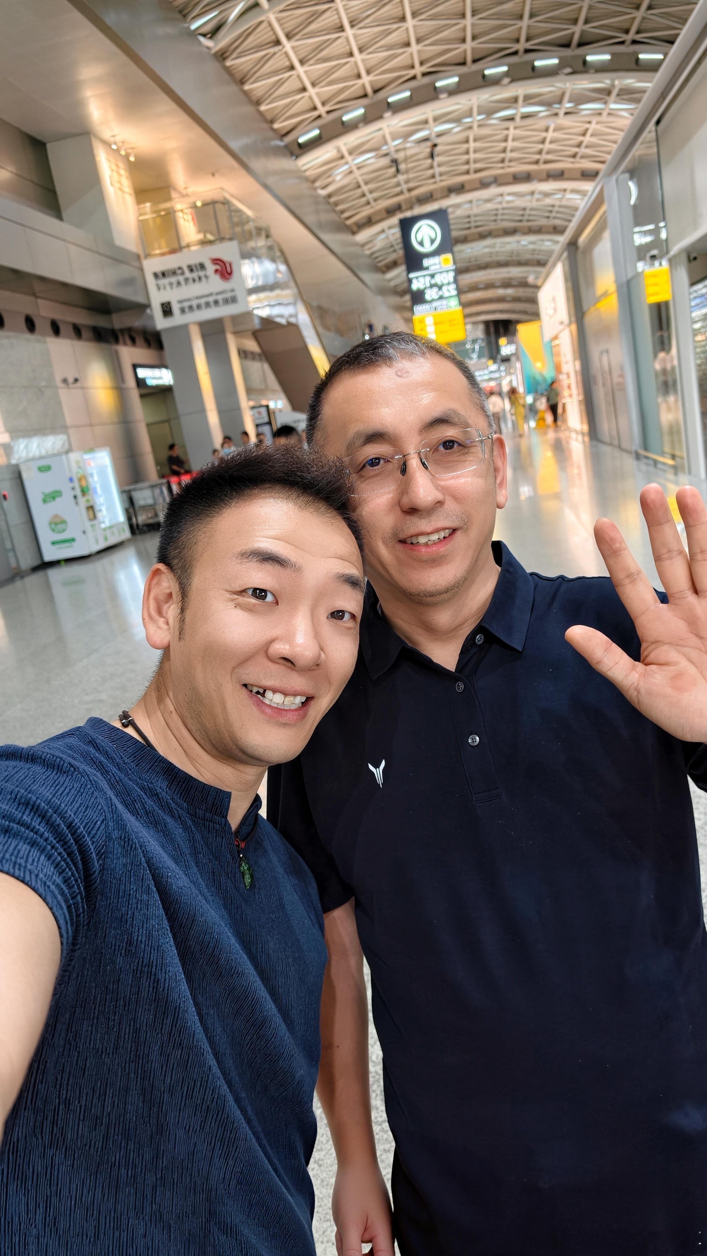 这才是应该追的明星!致敬每一位为中国汽车事业奋斗的梦想家!