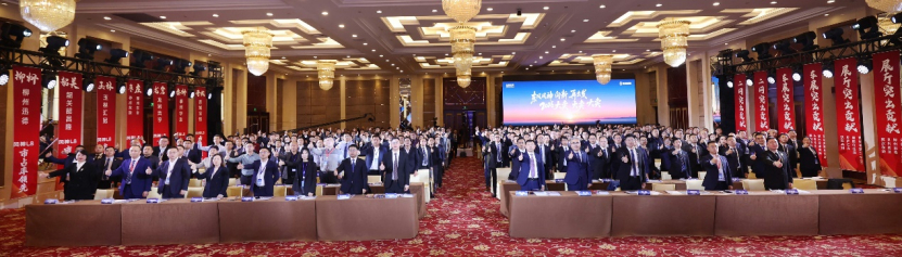 1月13日，东风风神在武汉召开2026商务大会，系统发布2025年经营成果及未来