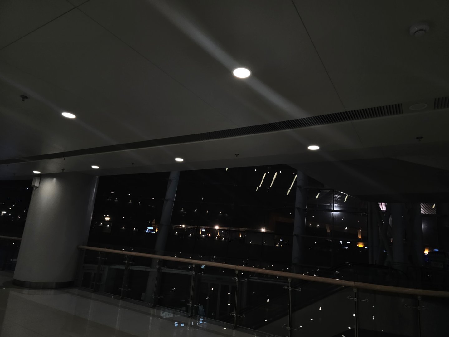 郑朋再哭就把你吃掉 南京·梦之蓝青奥体育公园-体育馆