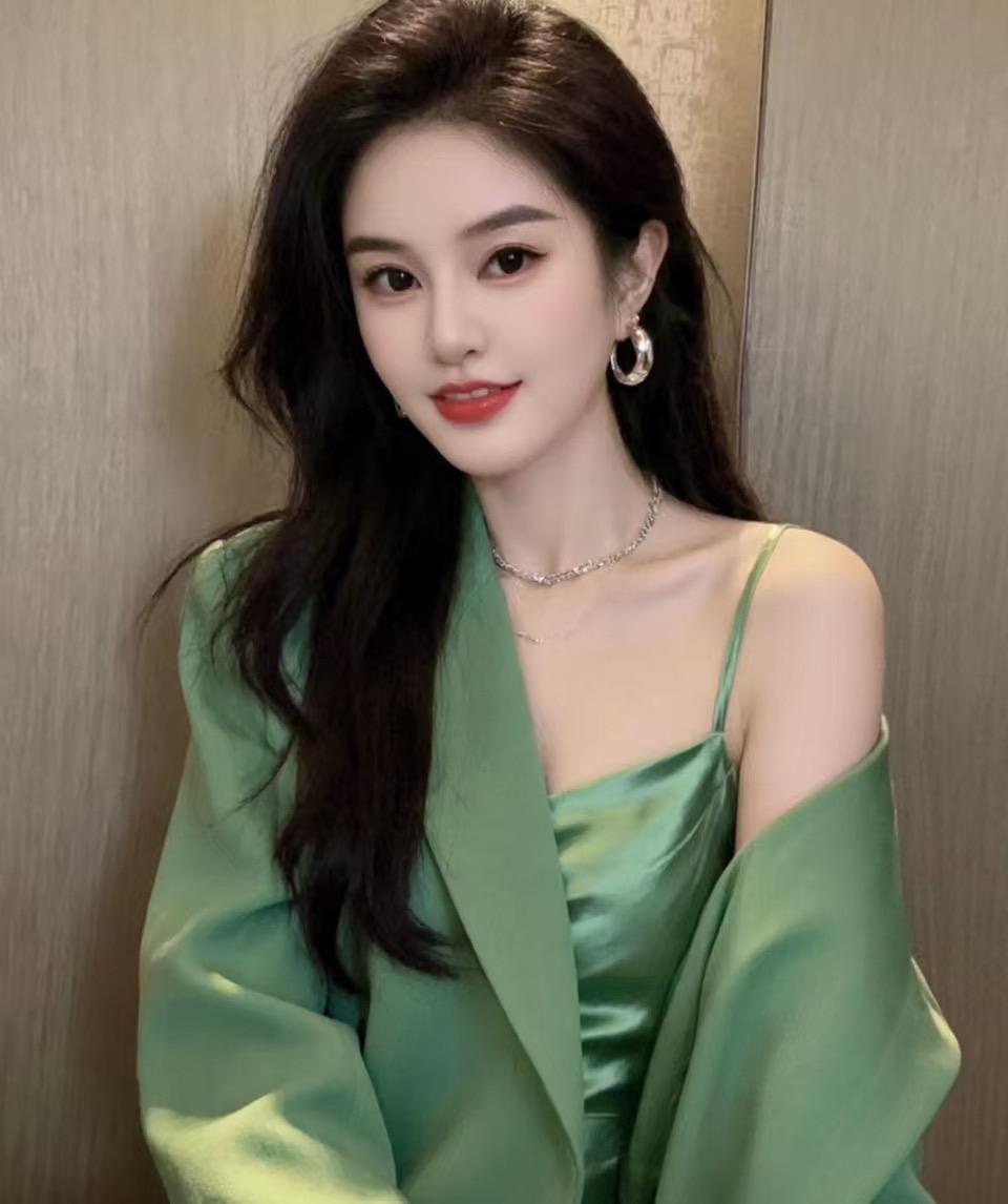 一路走来有多少从陌生人变成顾客，从顾客变成朋友，我选择了真诚，你选择了...