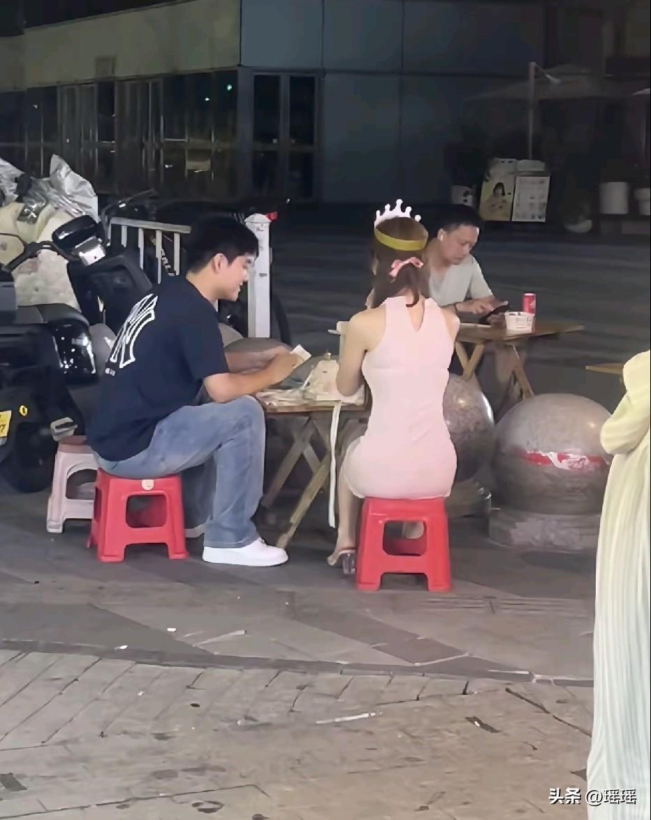 不图你钱的女孩只是还没长大