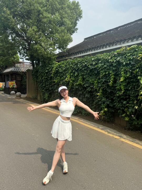 左滑看我展背！