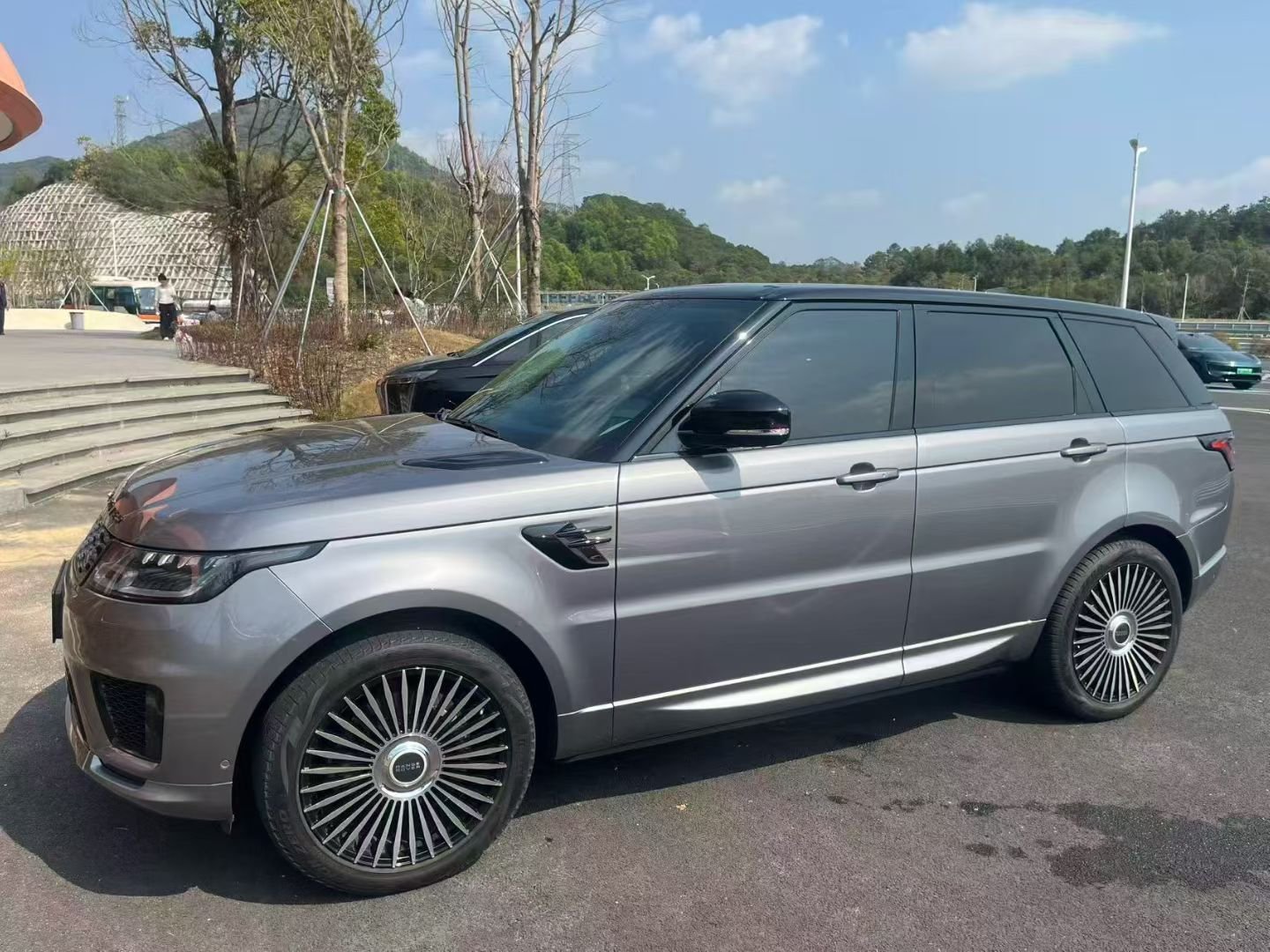 说真的，这轮毂贼lowB土爆了。大v聊车