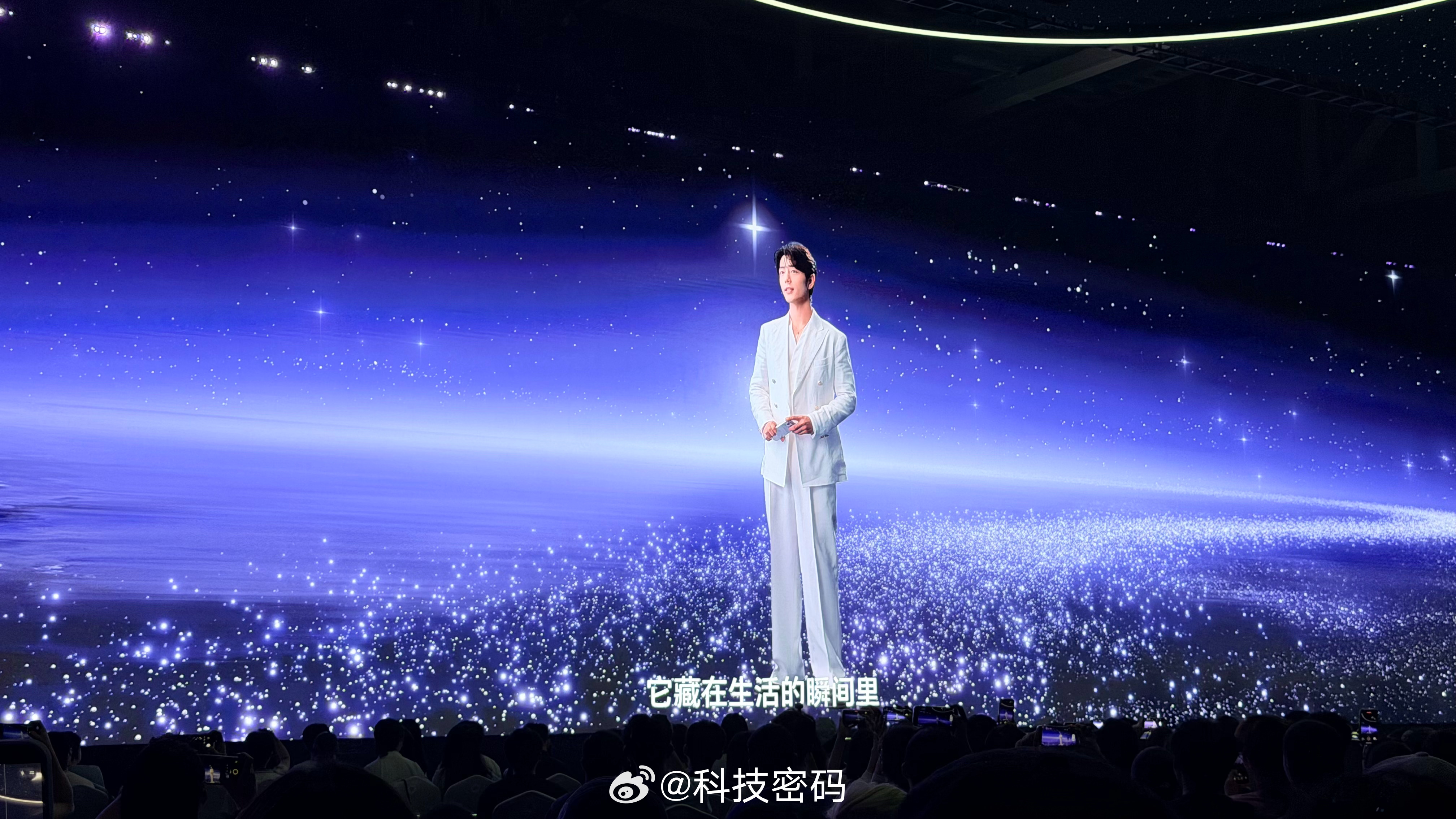 独一无二，4K影像打明牌！荣耀600系列搭载2亿超清大底主摄，带来4K Live