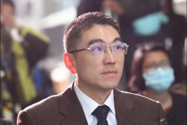 罢免谢国梁4.3万连署书遭退件？传发现笔迹重复

基隆市长谢国梁刚上任未满2年，