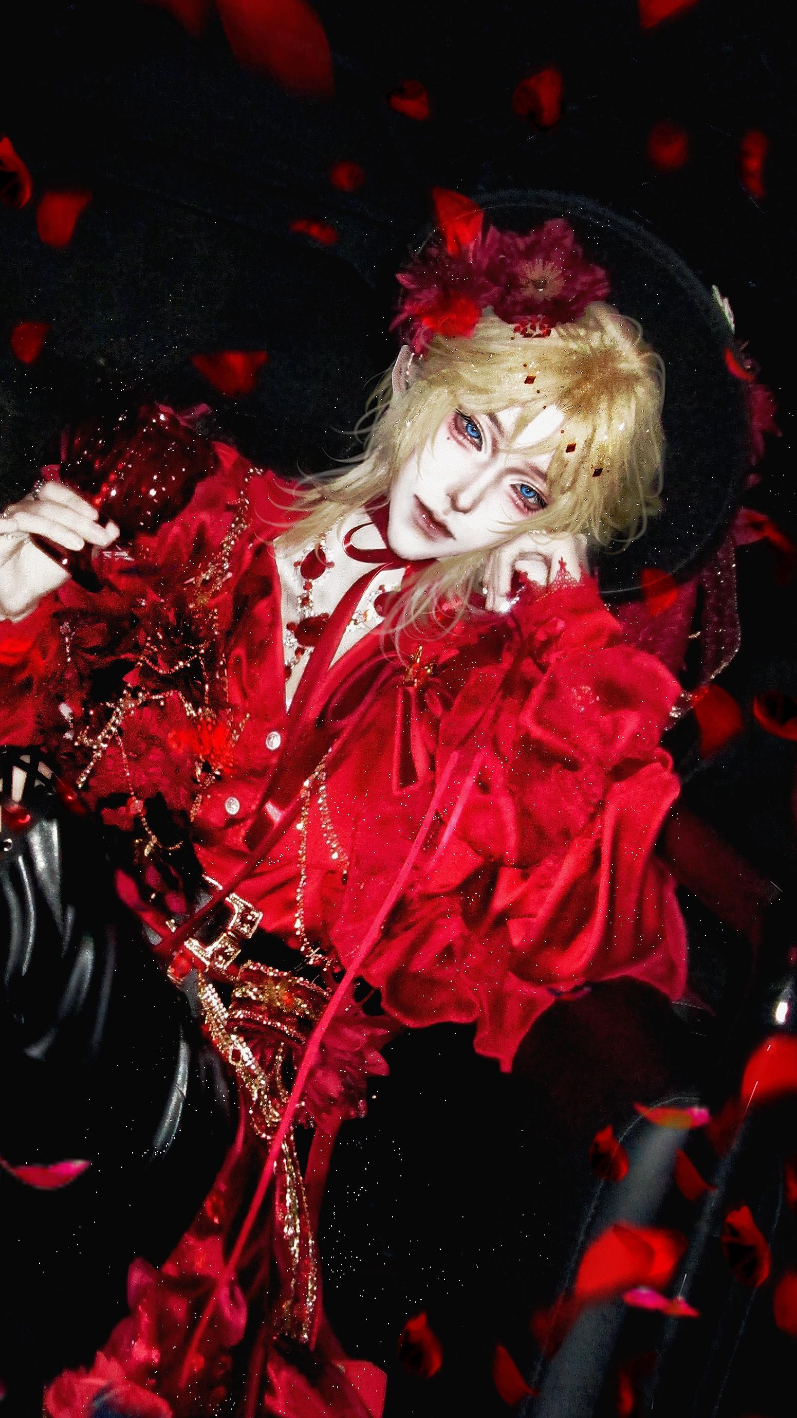 温小辉cos.温小辉万圣节私设