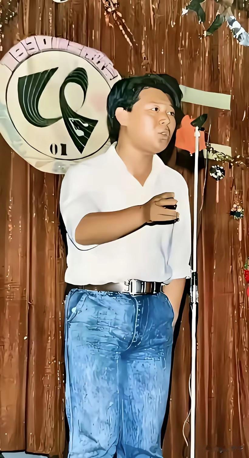 说白了，1个人的成功与身高颜值关系不大，只要你胆子大、肯吃苦、选的赛道与你匹配、