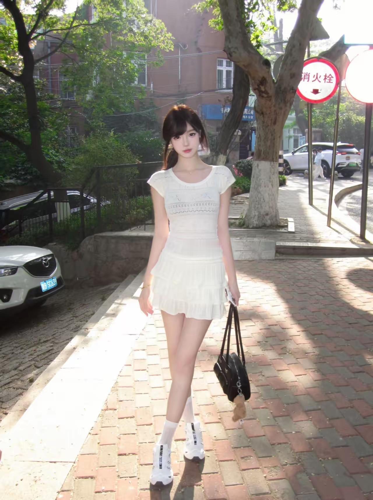 清纯女孩四方联