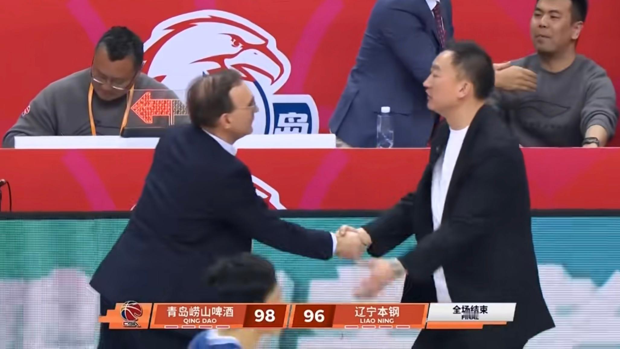 青岛男篮双加时2分险胜辽宁，第二加时最后的剧情依然充满戏剧性 cba