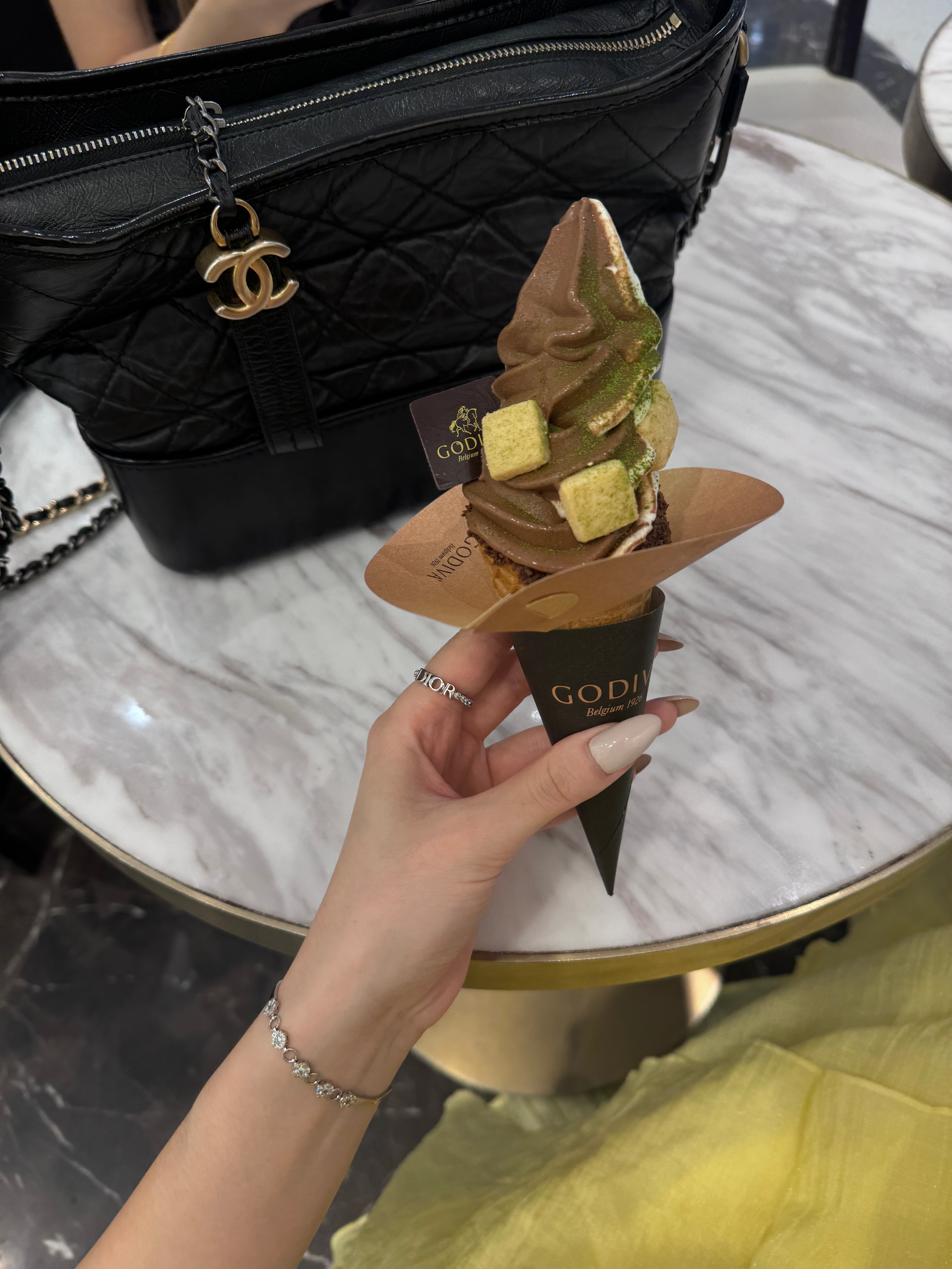 开心万岁🫸🏻🍦#记录生活# ​​​