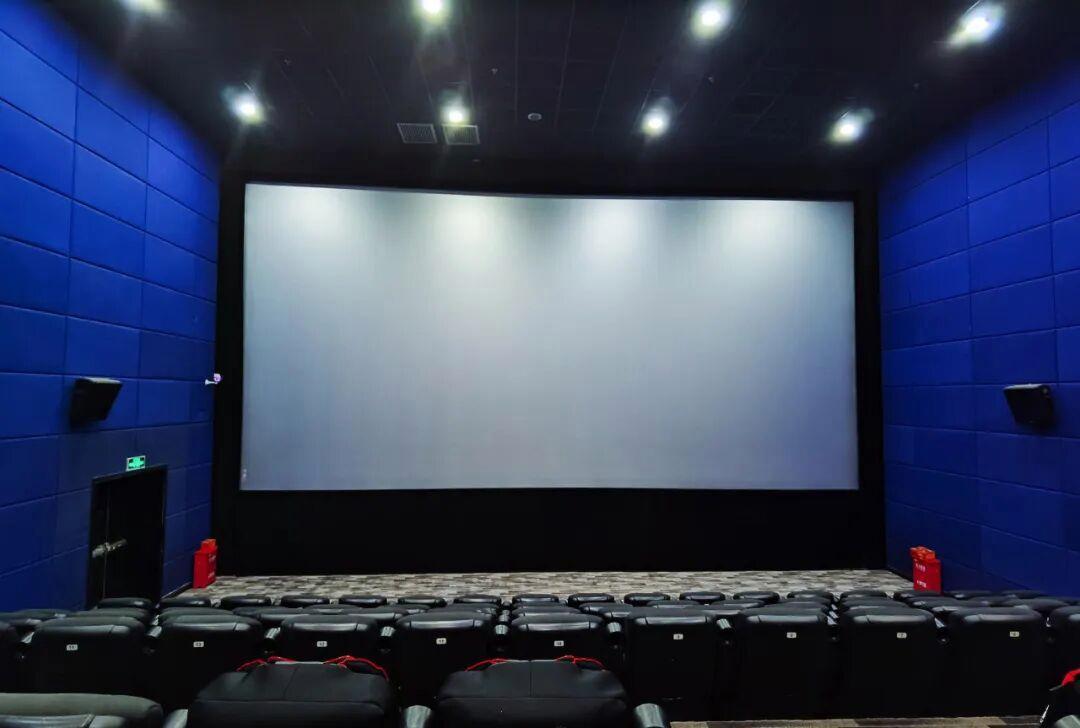 《99.9%的人都选错最佳观影位！电影院选座真有讲究，看完再也不花冤枉钱》

去