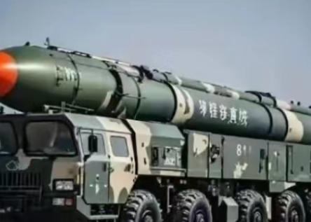 美国军事专家表示：如果美国真的插手了台湾问题，那么中国有能力在半小时直接摧毁美国